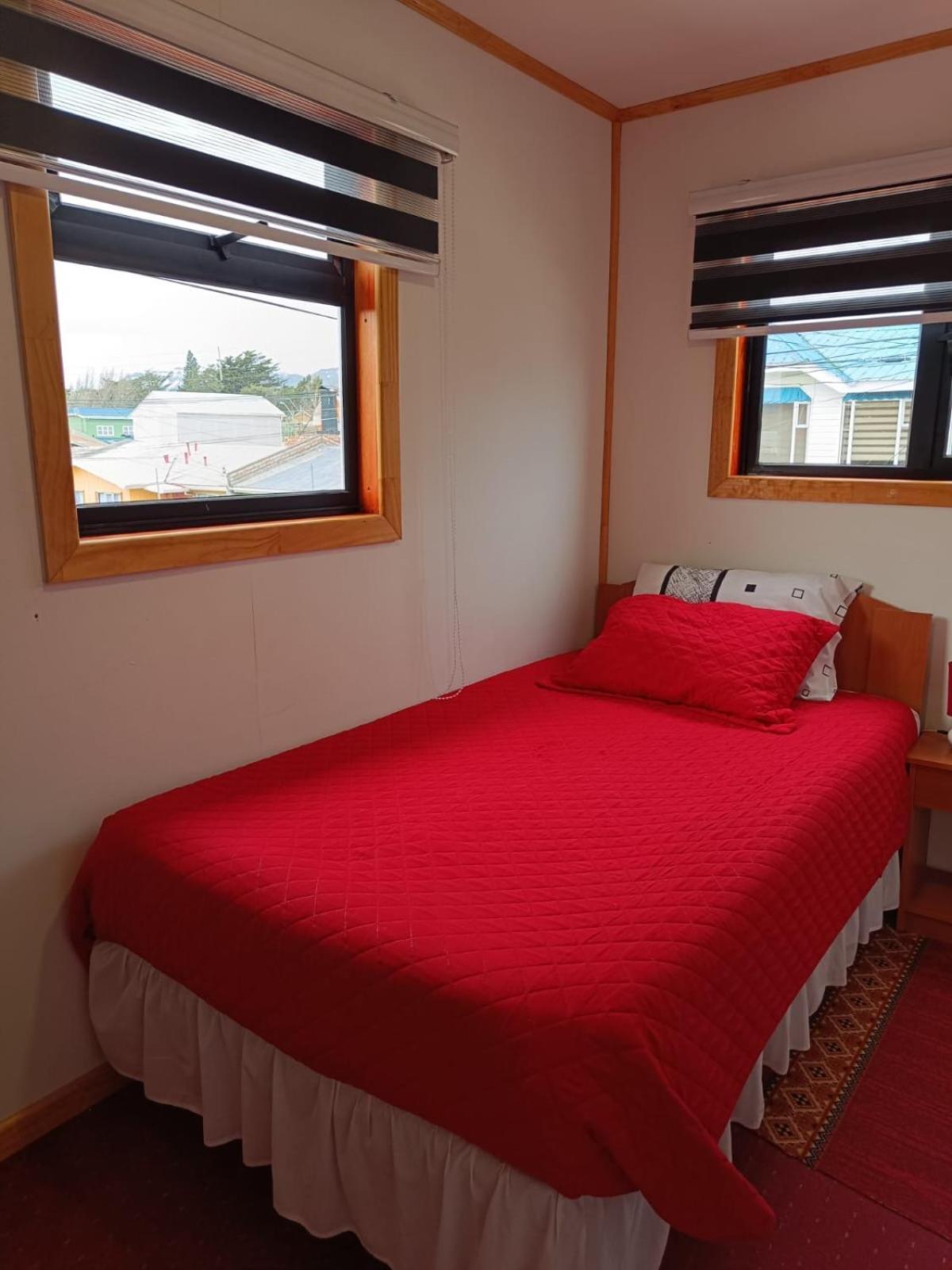 Hostal B&B Coastal Natales Puerto Natales Exterior foto