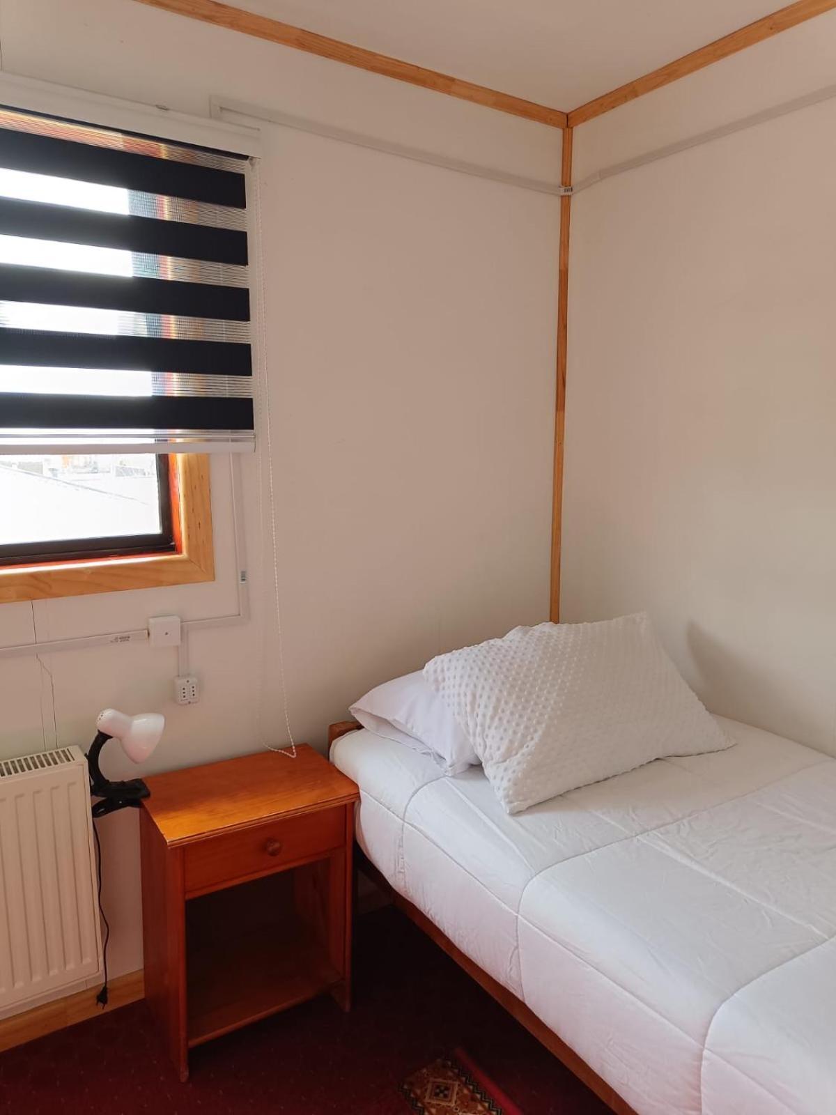 Hostal B&B Coastal Natales Puerto Natales Exterior foto